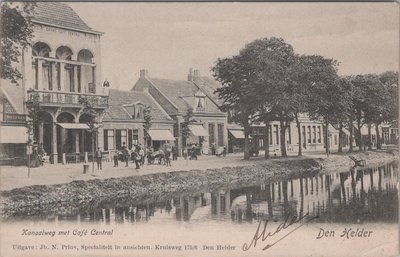 DEN HELDER - Kanaalweg met Café Central