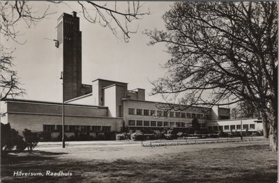 HILVERSUM - Raadhuis