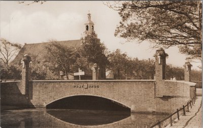 DEN HELDER - Postbrug en R.K. Kerk