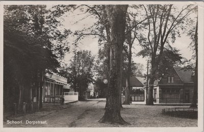 SCHOORL - Dorpstraat