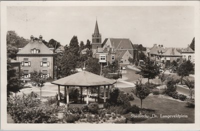 SLIEDRECHT - Dr. Langeveldplein