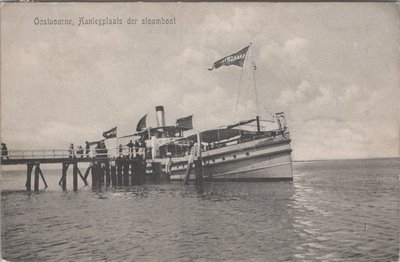 OOSTVOORNE - Aanlegplaats der Stoomboot