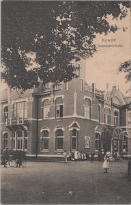 BAARN - Gemeentehuis