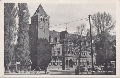 ZEIST - Gemeentehuis