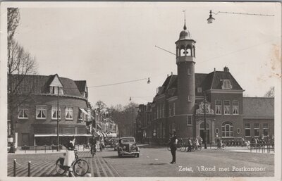 ZEIST - t Rond met Postkantoor