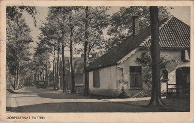 PUTTEN - Dorpsstraat