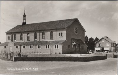 PUTTEN - Nieuwe N. H. Kerk