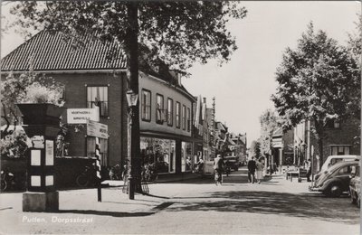 PUTTEN - Dorpsstraat