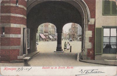 NIJMEGEN - Gezicht op de Groote Markt