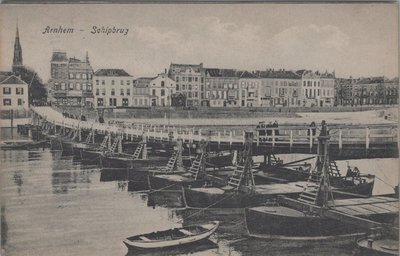 ARNHEM - Schipbrug