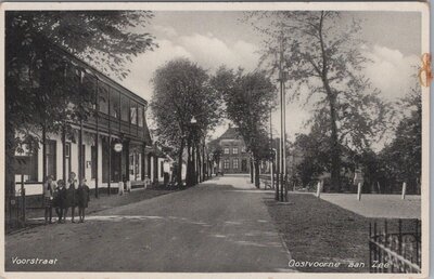 OOSTVOORNE AAN ZEE - Voorstraat