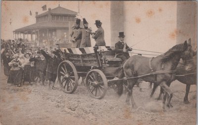 S GRAVENHAGE - Nationaal-Historischen Optocht te s Gravenhage op 5 September 1913