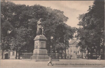 S GRAVENHAGE - Plein (Standbeeld Willem de Zwyger)