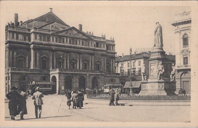 ITALY MILANO - Piazza della Scala