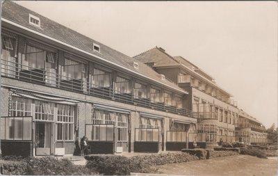 LEEUWARDEN - St. Bonifatius Hospitaal. Verpleeggebouw - Vleugel Westzijde