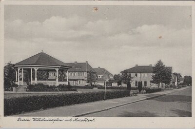 DIEREN - Wilhelminaplein met Muziektent