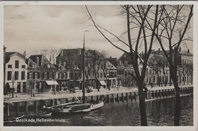 HELLEVOETSLUIS - Oostkade