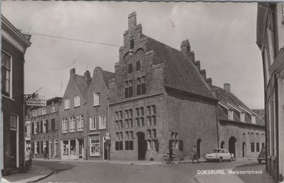 DOESBURG - Meipoortstraat