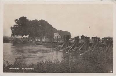 DOESBURG - Schipbrug