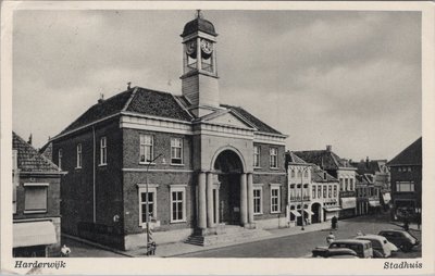 HARDERWIJK - Stadhuis