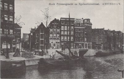 AMSTERDAM - Hoek Prinsengracht en Elegantiersstraat