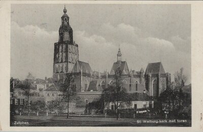 ZUTPHEN - St. Walburg-kerk met toren