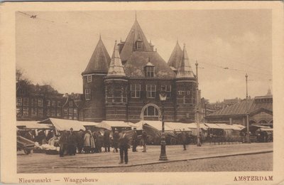 AMSTERDAM - Nieuwmarkt - Waaggebouw