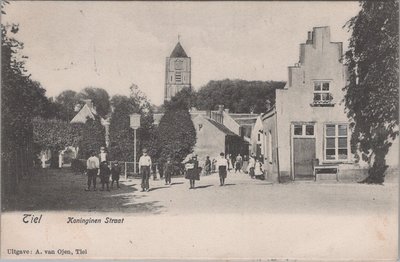 TIEL - Koninginnen Straat