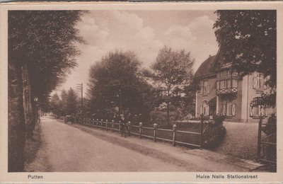 PUTTEN - Huize Nelle Stationstraat