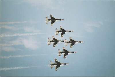 U.S.A.F Aerobatics Team Thunderbird F-16