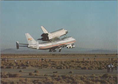 BOEING With Space-Shuttle