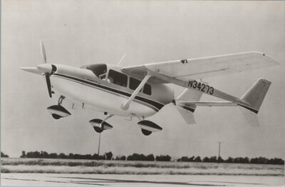 CESSNA Skymaster (N34273) U.S.A.