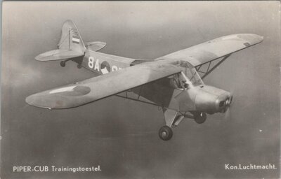 PIPER-CUB Trainingstoestel Kon. Luchtmacht