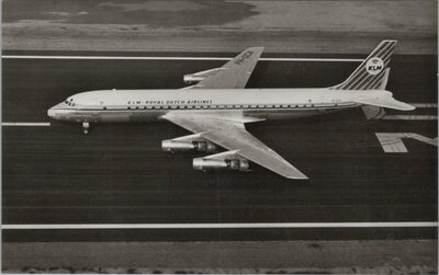 KLM DC-8