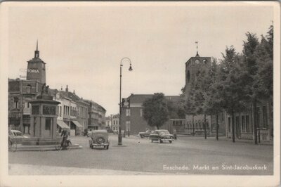 ENSCHEDE - Markt en Sint-Jacobuskerk