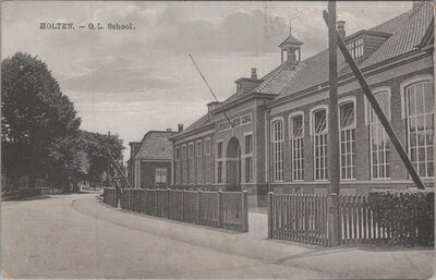 HOLTEN - O. L. School