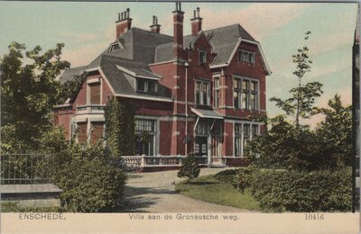 ENSCHEDE - Villa aan de Gronausche weg