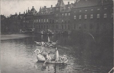 DEN HAAG - Binnenhof