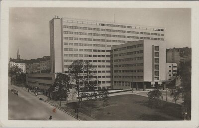 CZECHOSLOVAKIA Praha - Zizkov. Vseobecny pensiini ustav, mailed 1938 Vintage Postcard