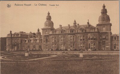 BELGIUM - Ardenne Houyet - Le Chateau Facade Sud, circa 1900-1920 Vintage Postcard