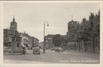 ENSCHEDE - Markt en Sint-Jacobuskerk