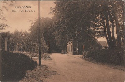 APELDOORN - Huis met Echoput