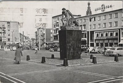 NIJMEGEN - Plein 1944