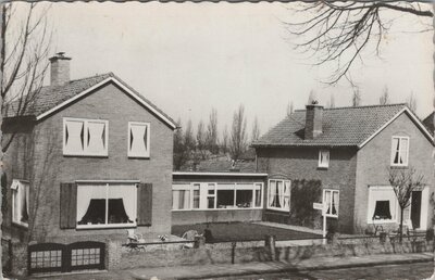 OOSTERBEEK - Pension van den Berg