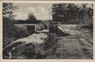 NUNSPEET - Waterval bij Nunspeet