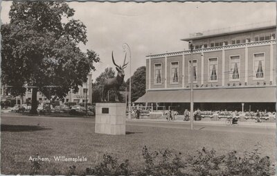 ARNHEM - Willemsplein