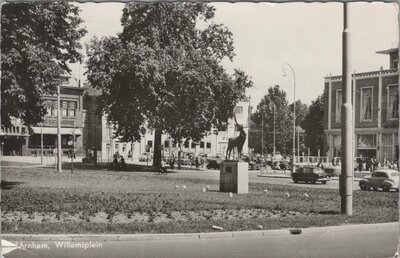 ARNHEM - Willemsplein