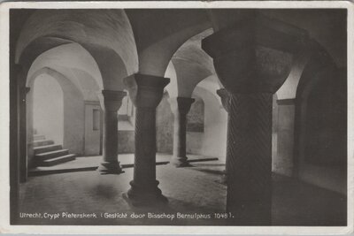 UTRECHT - Crypt Pieterskerk (Gesticht door Bisschop Bernulphus 1048)