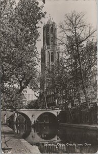 UTRECHT - Oude Gracht met Dom