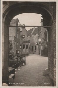 GOUDA - Achter de Kerk